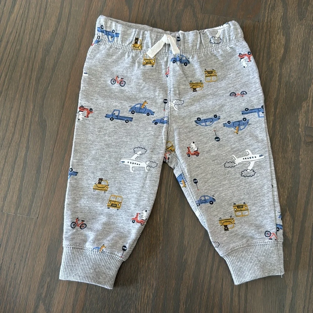 Carter’s 2-Piece Baby Car Outfit Set Yellow Gray 6M